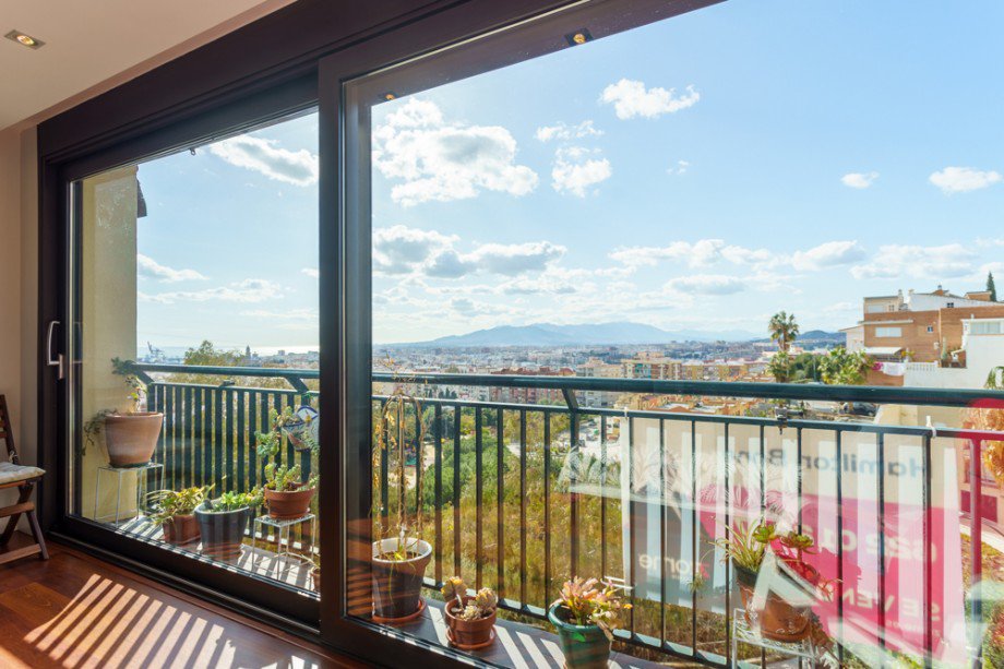 005 Dachgeschosswohnung M�laga / Peinada Grande